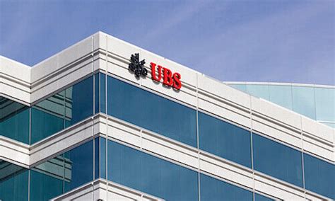 ubs adds   billion  asia wealth assets