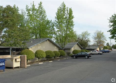 Villa Madrid - Apartments in Fresno, CA | Apartments.com