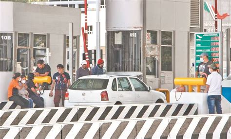 Deslindan A Normalistas De Toma De Casetas En Michoac N