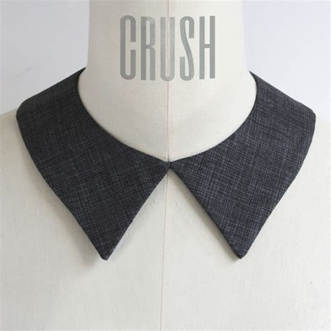crush accessories charcoal sketch print flat collar   remaining
