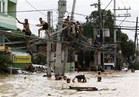 Typhoon Ondoy rain and flood aftermath [photos n video]