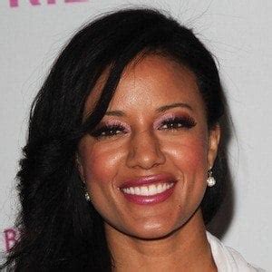 Heather Hemmens - Age, Family, Bio | Famous Birthdays