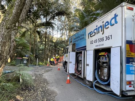 washed  road voids resinject