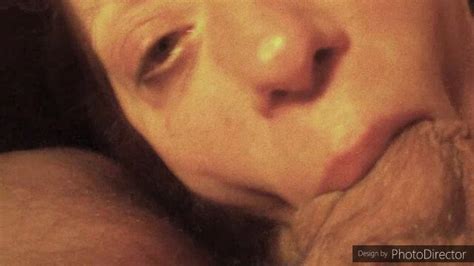 Amateur Milf Ball Sucking OhLaLa22 2 0662 Porn Pic