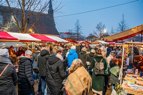 Fotonieuws Gezellige En Drukke Kerstfair In Dokkum W Ldnet