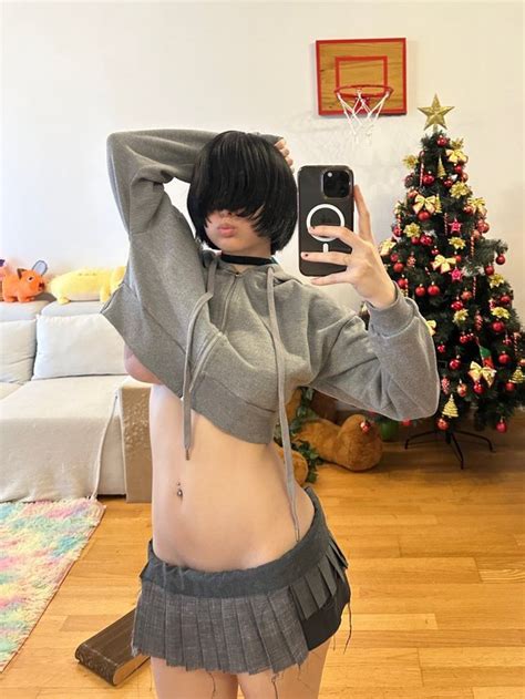 Aquela Gaja 9Cloud Us 0056 Gb6N55Vxeaahrrajpg 01Hkxc8Dgka2Hg17J5Vw1P3B0K640X Porn Pic