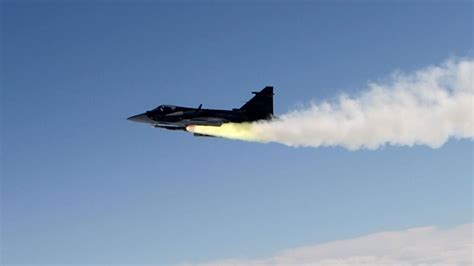 Saab Gripen E Verschie T Erstmals Meteor Flug Revue