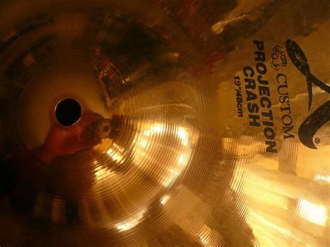 A Custom Projection Crash 19 Zildjian Audiofanzine