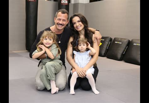 Foto Kyra Gracie e Malvino Salvador são pais de Ayra de 3 anos e