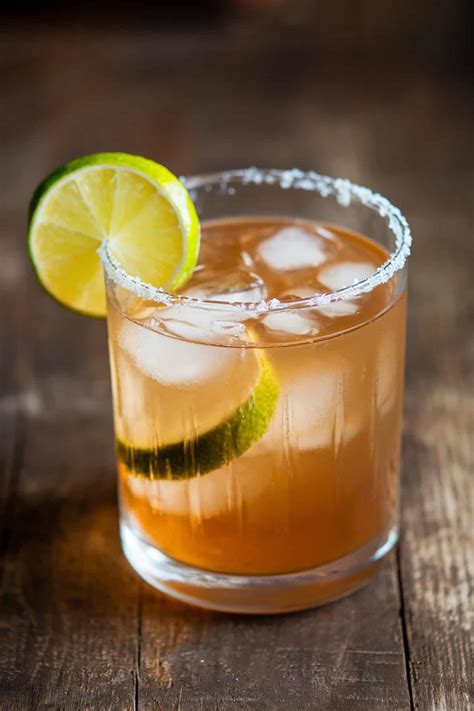 Sweet Tea Margarita - HowdyKitchen