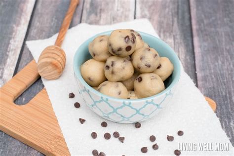 Paleo Cookie Dough Bites