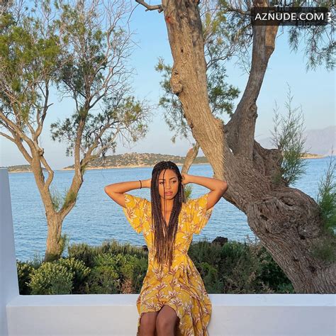 Camille Hyde Sexy And Hot Photos Collection AZNude