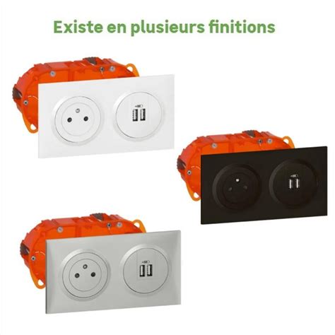 Prise Avec Terre Et Prise Chargeur Double Usb Complet Dooxie LEGRAND