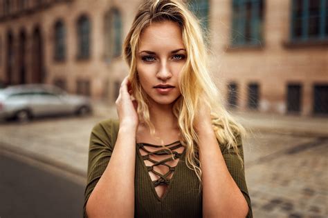 Miro Hofmann Depth Of Field Women Portrait Women Outdoors Blonde