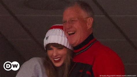 Taylor Swifts Father Investigated Over Alleged Assault Dw 02 27 2024