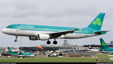 EI CVA Aer Lingus Airbus A320 214 Photo By RobertLN ID 1261924