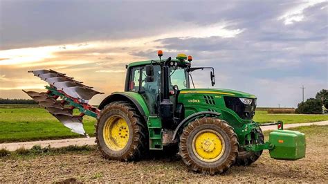 Prace Pożniwne Orka pod Rzepak 2021 GR Karczewski John Deere 6155M