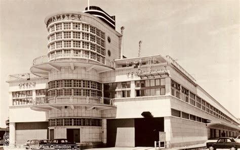 Southampton Ocean Terminal, in Southampton, UK. Demolished in 1983. : r ...