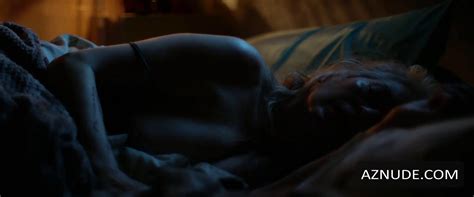 MICHELE VALLEY Nude AZNude