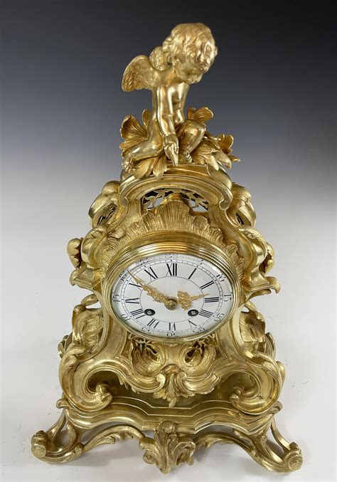 Pendule cartel style Louis XV en bronze doré Napoléon III Pendule