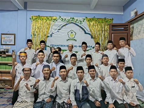 Memperingati Hari Santri Nasional Pesantren Riset Al Muhtada Undang Dr