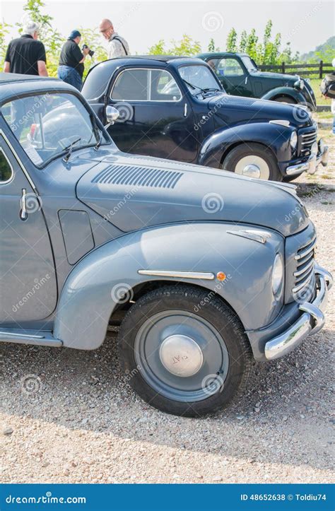 Coches De Topolino Foto De Archivo Editorial Imagen De Coche 48652638