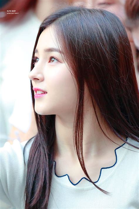 Nancy Momoland Side Profile Anime Imagesee