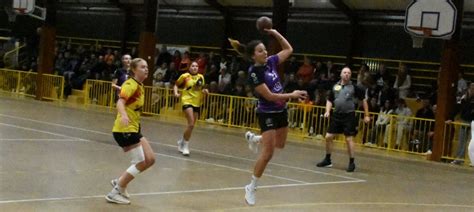 Handball Nationale 3 féminine Dole Chaussin reçu cinq sur cinq