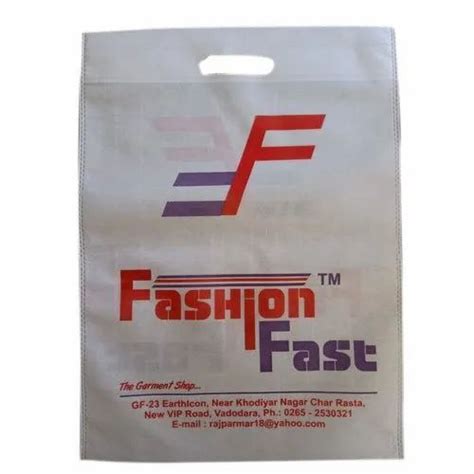 White Red And Black Biodegradable Printed Non Woven D Cut Bag Capacity