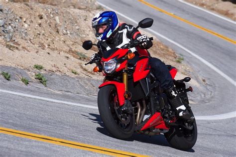 Sport Motorcycle Comparison Honda Cb F Vs Suzuki Gsx S