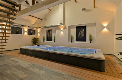 Verschil Tussen Jacuzzi Hottub Whirlpool En Een Spabad Ontdek