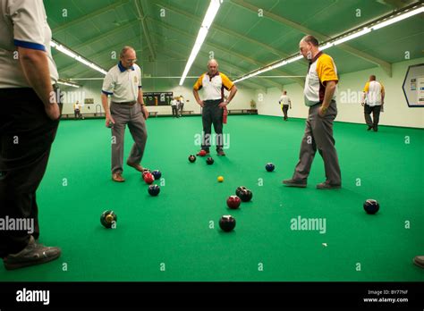 Indoor Bowls Hi Res Stock Photography And Images Alamy