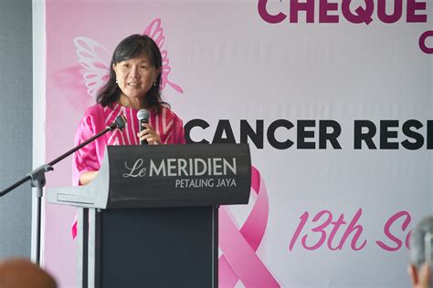 Homesoy Donates Rm To Cancer Research Malaysia In Conjunction