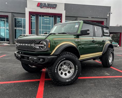 Ford Bronco Heritage Edition Suvs Artofit