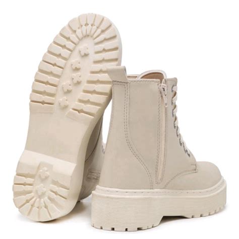 Bota Coturno Feminino Tratorado Cano Curto Off White No Shoptime