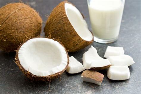 The Health Benefits Of Coconut Milk Taste The Islands