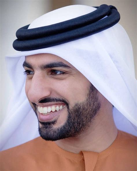 الشيخ راشد بن حميد النعيمي رئيس دائرة البلدية والتخطيط بعجمان Rrr