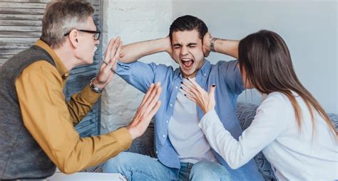 Gu A Para Padres C Mo Lidiar Con La Rebeld A De Un Adolescente