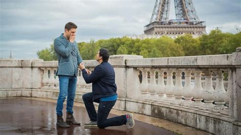 ABC News' correspondent Gio Benitez gets engaged in Paris - ABC7 Los ...