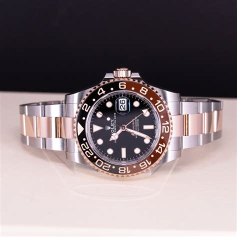 Rolex GMT Master II 126711CHNR Rootbeer Vuodelta 2023 FULL SET