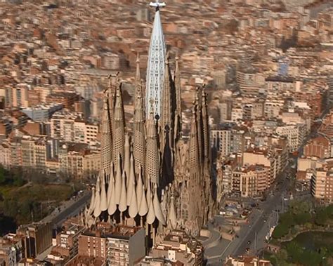 La Sagrada Familia 2026 Visualized In 3d