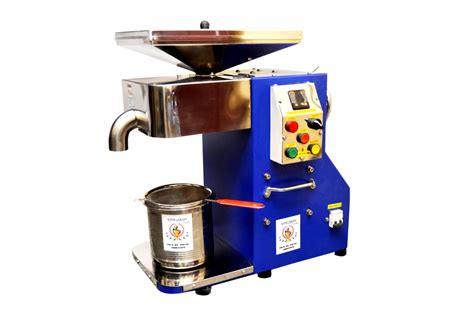 Groundnut Mini Oil Expeller Mill Capacity 100 200 Kg Day At 75000