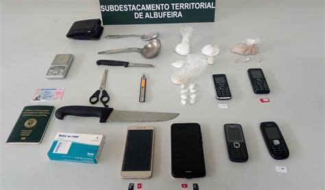 Gnr Apreende 675 Doses De Droga Em Albufeira E Detém Um Homem