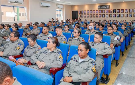 Polícia Militar De Alagoas Forma 93 Novos Agentes De Trânsito A Hora