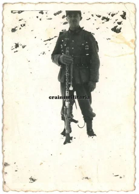 Orig Foto Gebirgsj Ger Mit Mg Maschinengewehr Waffen Im Winter