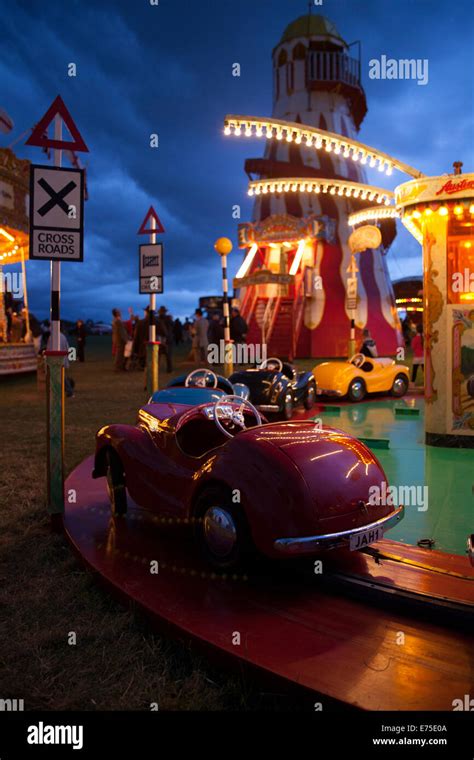 Fairground At Night Hi Res Stock Photography And Images Alamy