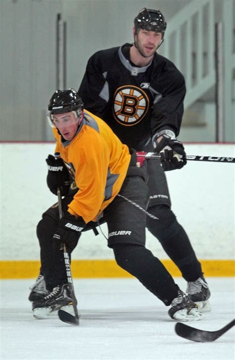 Zdeno Chara delivers on hit – Boston Herald