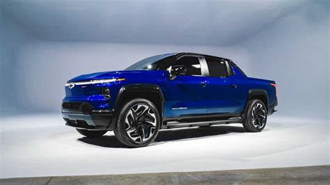 Chevrolet Silverado Ev Already Has 150000 Reservations