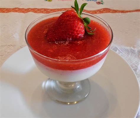 O Cantinho Da Vanessa Panna Cotta De Iogurte Mousse De Morango