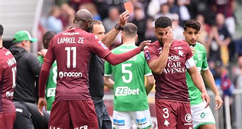 Metz Tacle Lasse Pour Létat Du Vestiaire